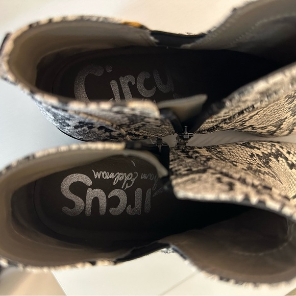 Circus by Sam Edelman Woman’s ankle boots size 6.5 - Picture 5 of 5